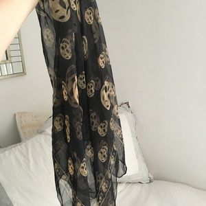 Alexander McQueen Skull Silk Scarf